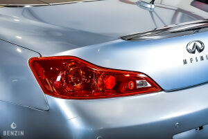 Infiniti G37 Cabriolet - 2012