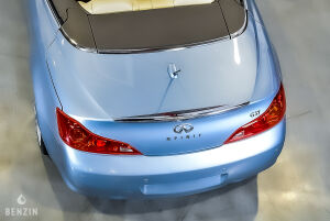 Infiniti G37 Cabriolet - 2012