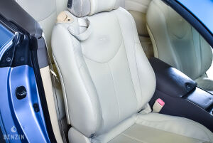 Infiniti G37 Cabriolet - 2012