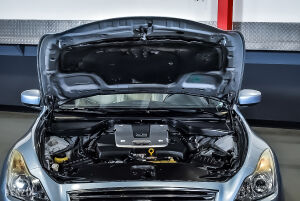 Infiniti G37 Cabriolet - 2012