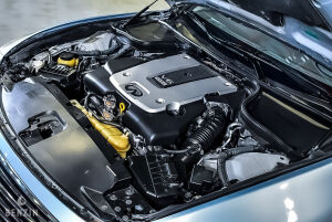 Infiniti G37 Cabriolet - 2012