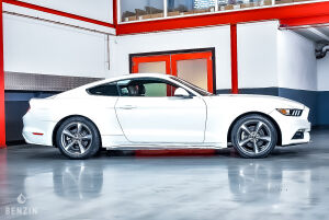 Ford Mustang V6 - 2017