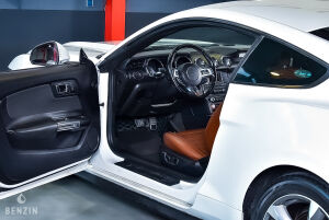 Ford Mustang V6 - 2017