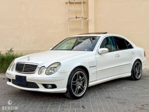 Mercedes-Benz E55 AMG W211 - 2006