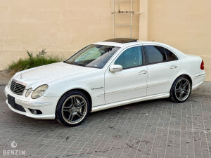 Mercedes-Benz E55 AMG W211 - 2006