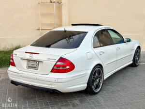 Mercedes-Benz E55 AMG W211 - 2006