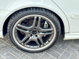 Mercedes-Benz E55 AMG W211 - 2006