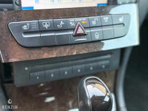 Mercedes-Benz E55 AMG W211 - 2006