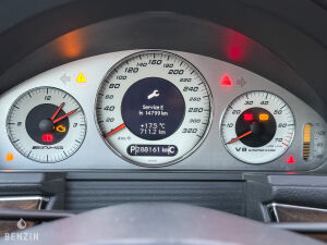 Mercedes-Benz E55 AMG W211 - 2006