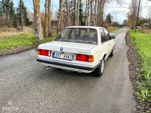 BMW 325iA e30 - 1987