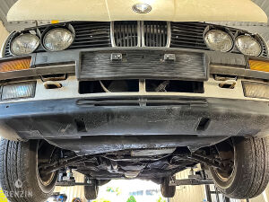 BMW 325iA e30 - 1987