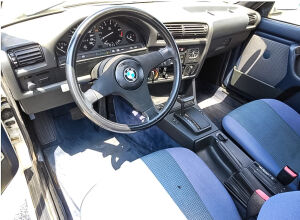 BMW 325iA e30 - 1987