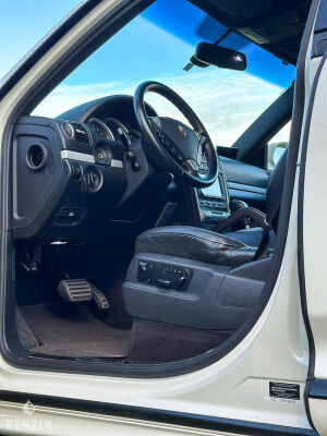 Porsche Cayenne GTS - 2009