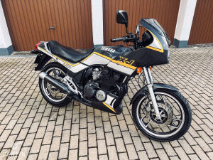 Yamaha XJ600 - 1988