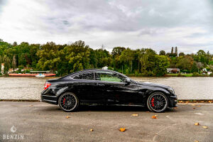 Mercedes-Benz C63 AMG Pack Performance Plus - 2011
