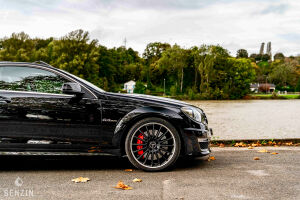 Mercedes-Benz C63 AMG Pack Performance Plus - 2011