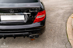Mercedes-Benz C63 AMG Pack Performance Plus - 2011