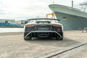 Lamborghini Aventador LP 750-4 SV - 2016