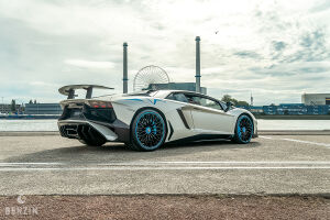 Lamborghini Aventador LP 750-4 SV - 2016