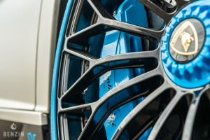 Lamborghini Aventador LP 750-4 SV - 2016