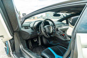 Lamborghini Aventador LP 750-4 SV - 2016