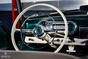 Chevrolet 210 Deluxe Coupe - 1953