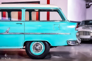 Chevrolet Bel Air 4 Door Wagon - 1955
