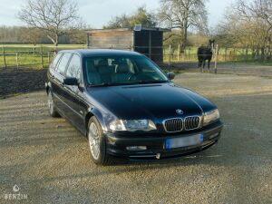 BMW 330i e46 Touring - 2001