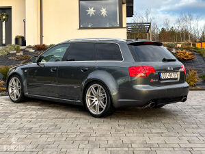 Audi RS4 B7 - 2007