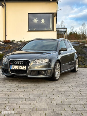 Audi RS4 B7 - 2007