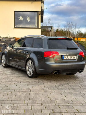 Audi RS4 B7 - 2007