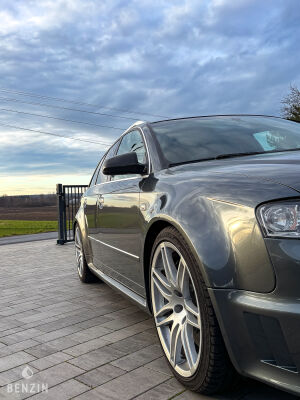 Audi RS4 B7 - 2007