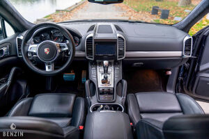 Porsche Cayenne Turbo - 2010