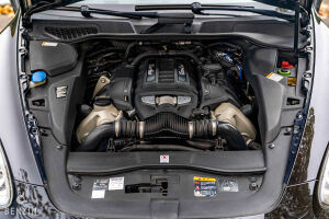 Porsche Cayenne Turbo - 2010