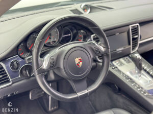 Porsche Panamera 4S - 2011