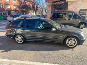 Mercedes-Benz C32 AMG W203 - 2002