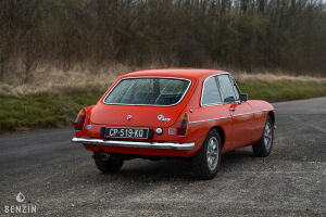 MG B GT - 1977