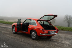 MG B GT - 1977