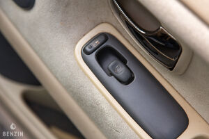 Volvo C70 T5 - 1999