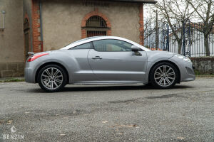 Peugeot RCZ - 2012