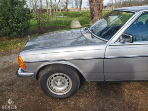 Mercedes-Benz 230CE W123 - 1983