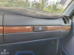 Mercedes-Benz 230CE W123 - 1983