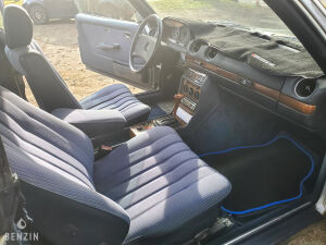 Mercedes-Benz 230CE W123 - 1983