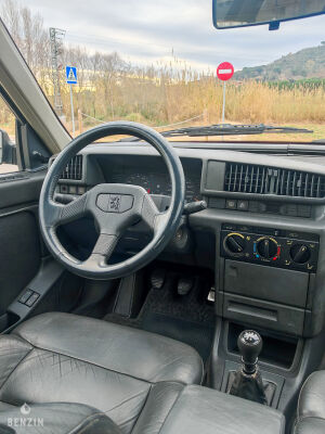 Peugeot 405 Mi16 - 1989