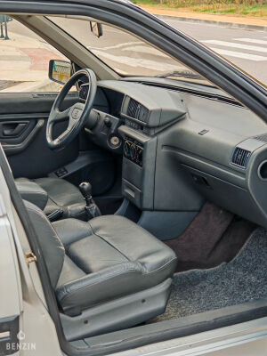 Peugeot 405 Mi16 - 1989