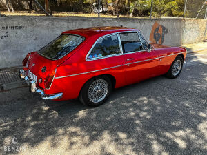 MG B GT - 1971