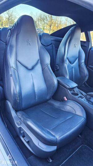 Peugeot RCZ THP 200 - 2010