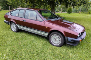 Alfa Romeo GTV6 - 1986