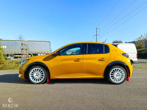 Peugeot 208 GT "Rallye 6" - 2022
