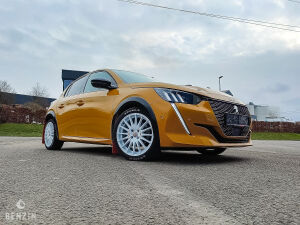 Peugeot 208 GT "Rallye 6" - 2022